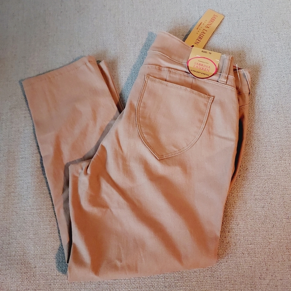 Sabrina Lauren Perfect Fit Ultra Soft Stretch Cropped Pants